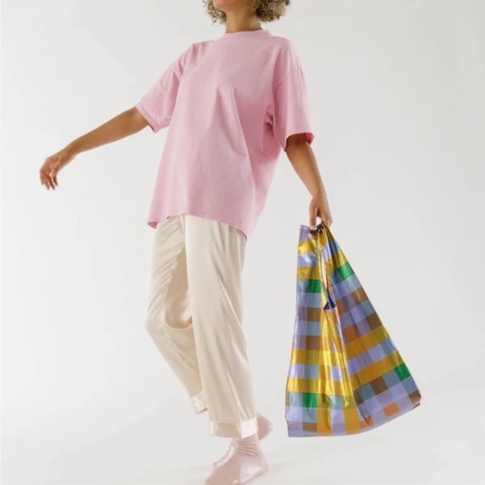 NWT Baggu Standard Reusable Bag - Madras Metallic